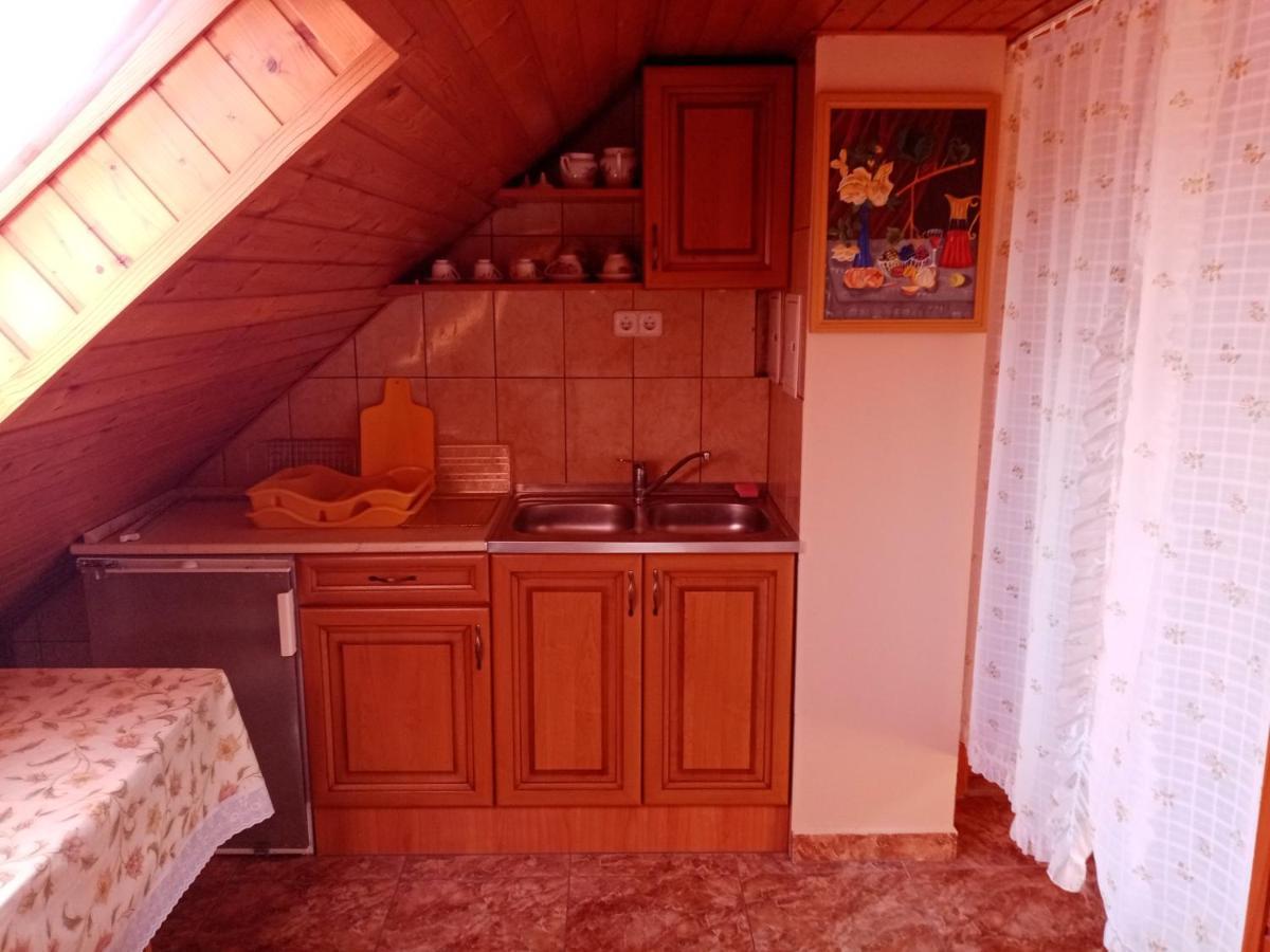 Jazmin-Szieszta Apartmanhaz Balatonfuered 외부 사진